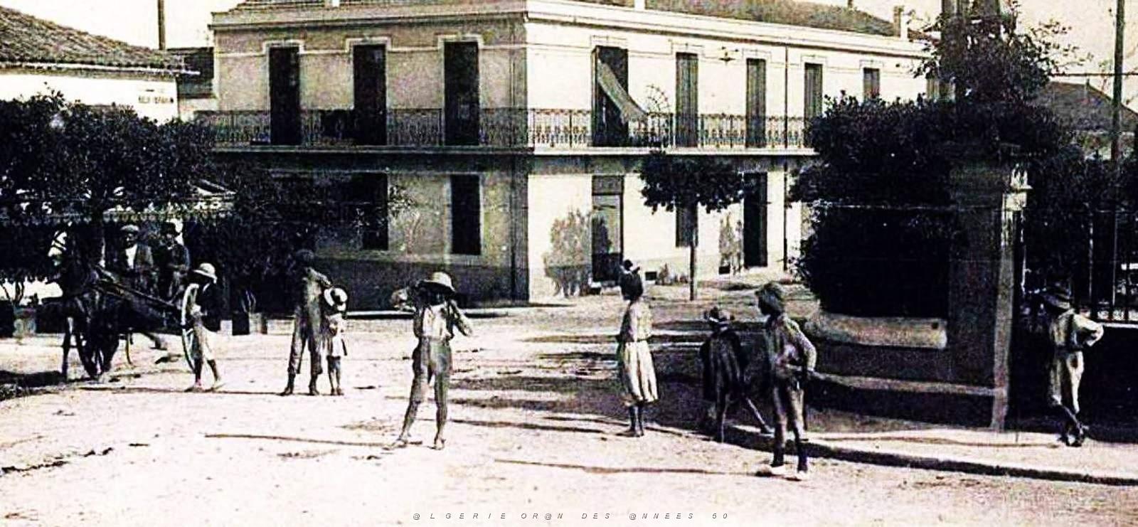 1145- Cheragas - Place Malakoff2.jpg